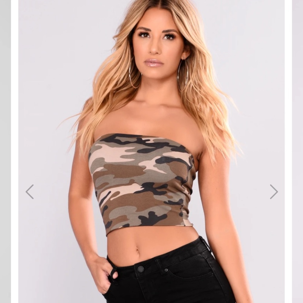 Camo bandeau crop top Fashion Nova